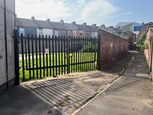 Photo 11- click for photo gallery